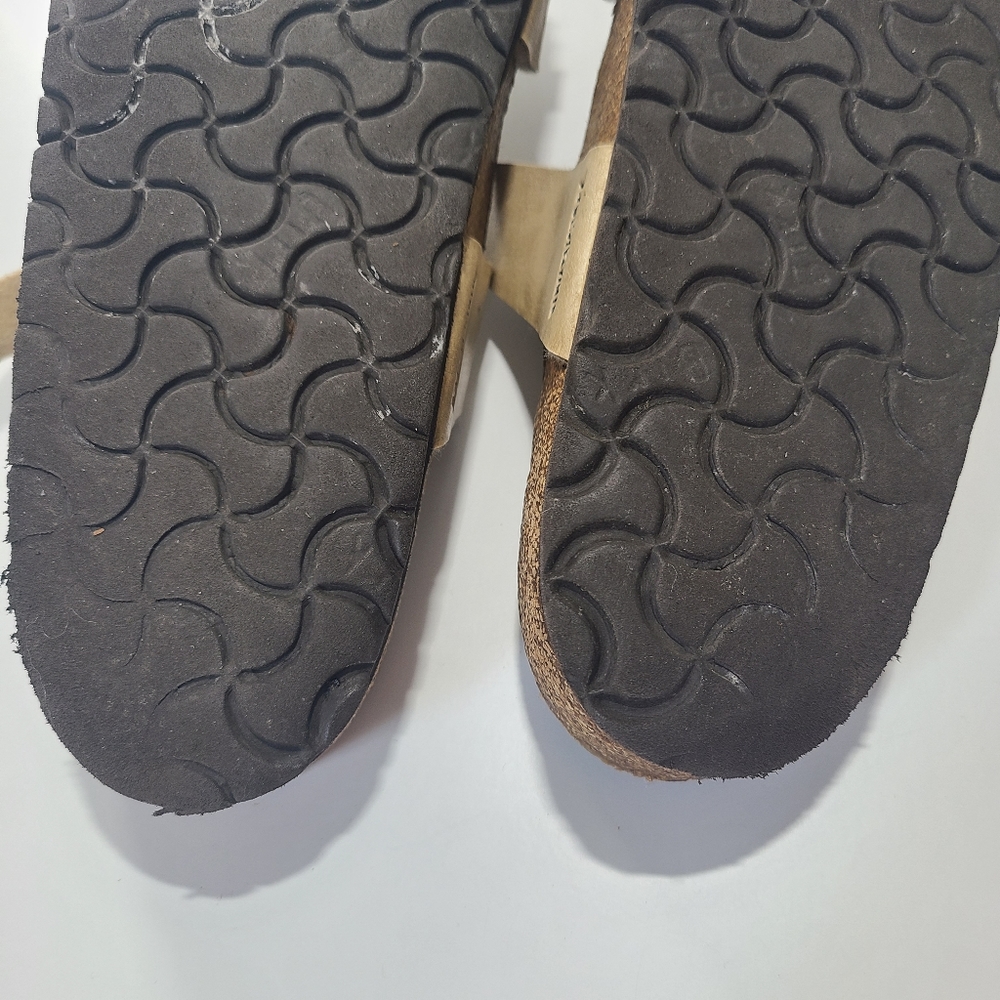 Birkenstock Mayari  cream colored womens EU size 38 sandals regular width - Picture 6 of 6